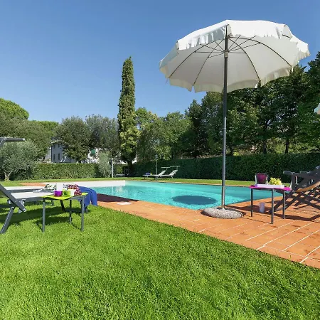 Splendid In With Swimming Pool